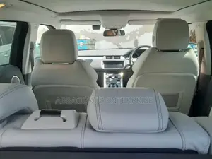 Land Rover Range Rover Evoque 2019 Blue