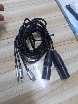 Multi-Adapter Audio Cable XLR Male and 3.5mm, Lightning, and Usb-C