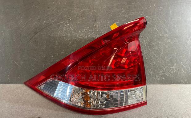 Honda Insight Taillights/ Backlight - main view