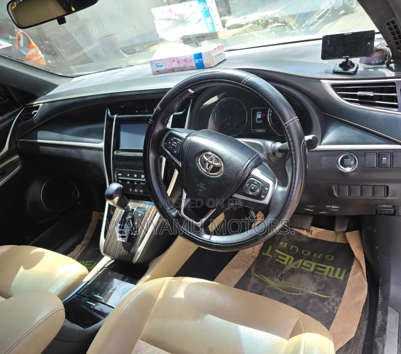 Toyota Harrier 2015 White
