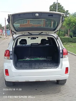 Subaru Outback 2011 White