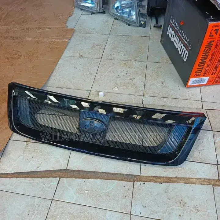 Subaru Forester Sh5 2008+ Mesh Grill for Sale in Nairobi
