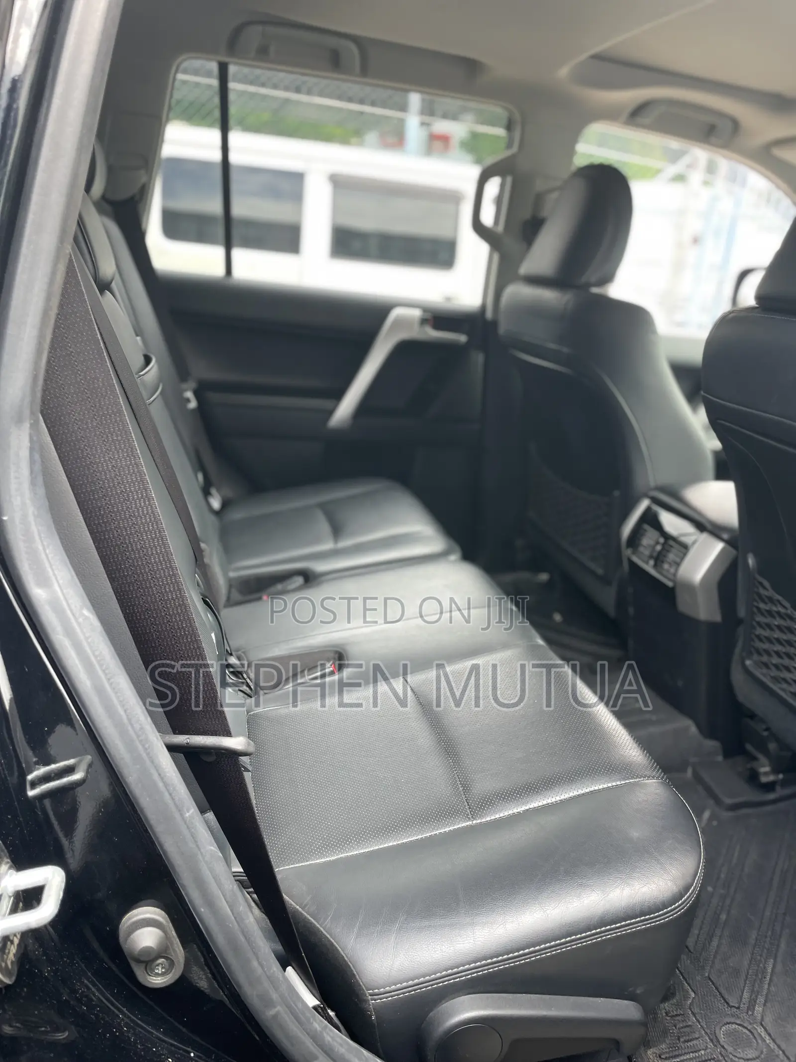 Toyota Land Cruiser Prado 2.7 2021 Black