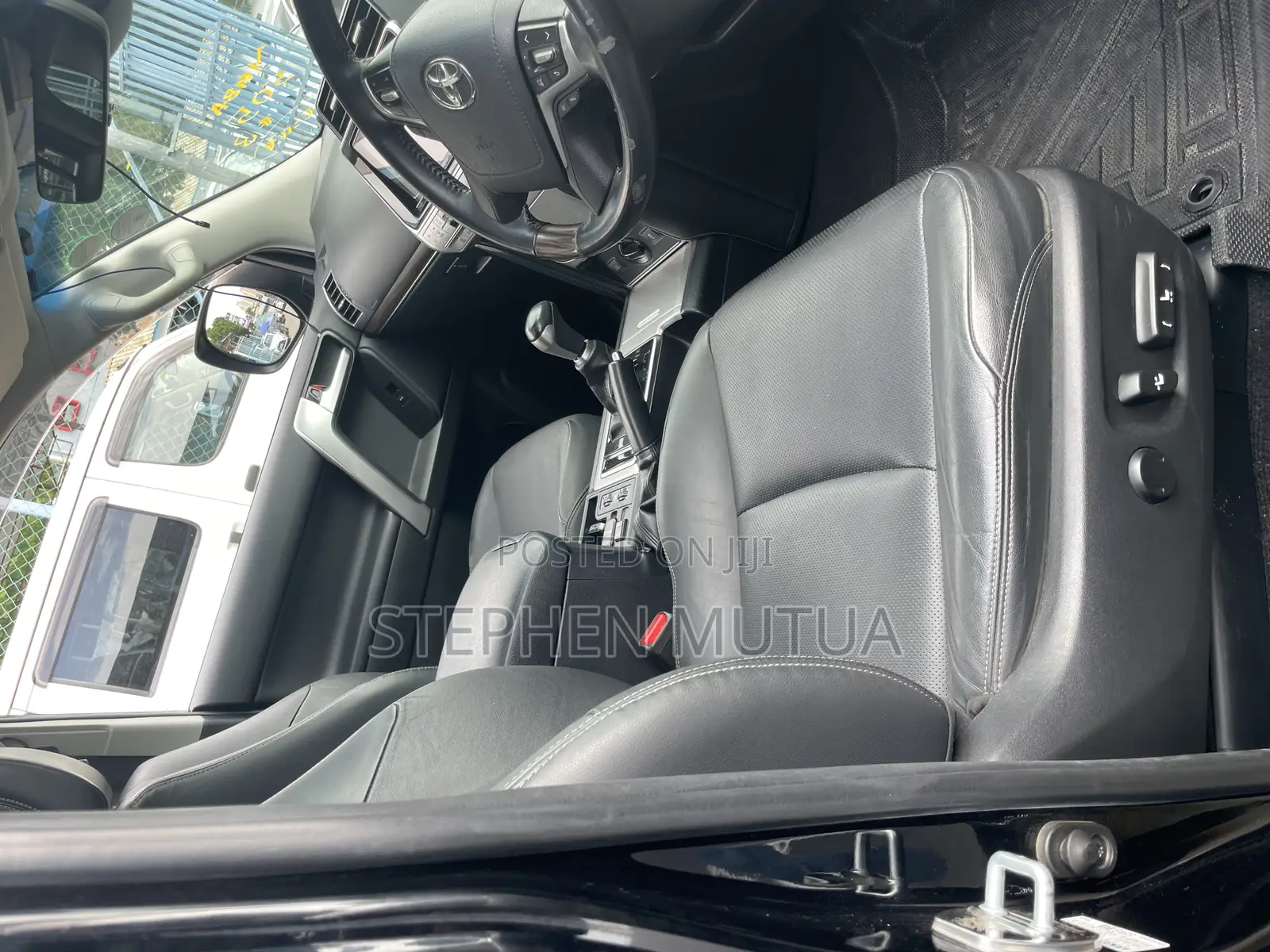 Toyota Land Cruiser Prado 2.7 2021 Black