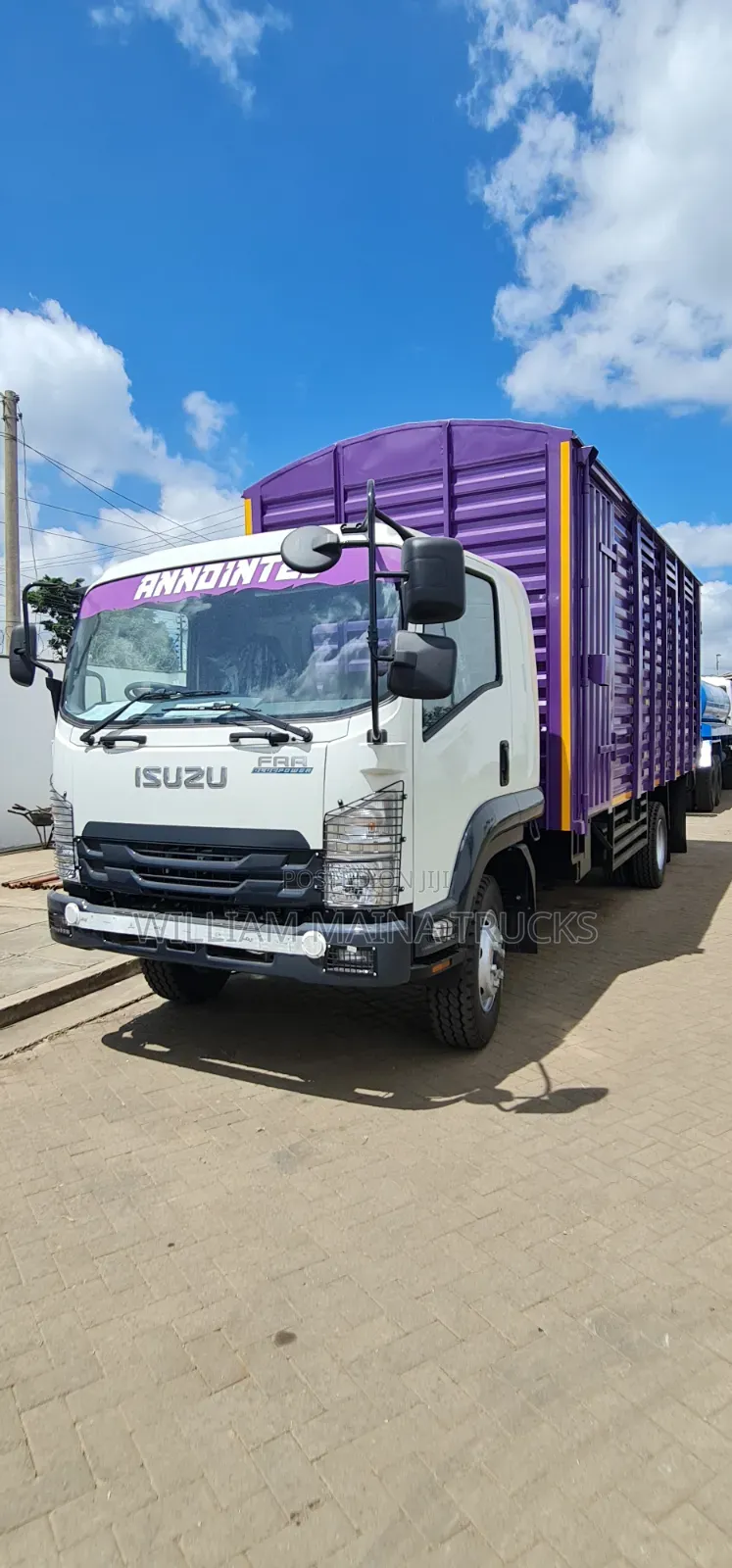Isuzu FRR Bluepower Closed Body