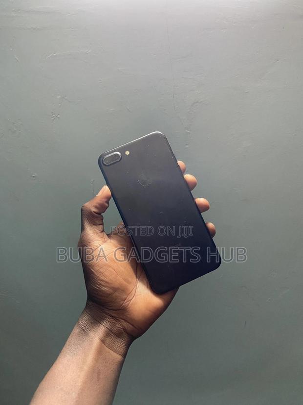 Apple iPhone 7 Plus 128 GB Black - thumbnail 2