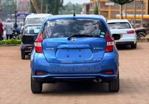 Nissan Note 1.2 Hybrid 2019 Blue