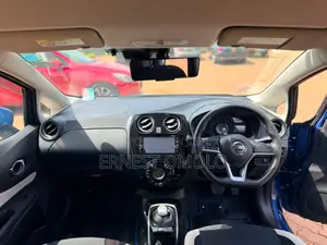 Nissan Note 1.2 Hybrid 2019 Blue