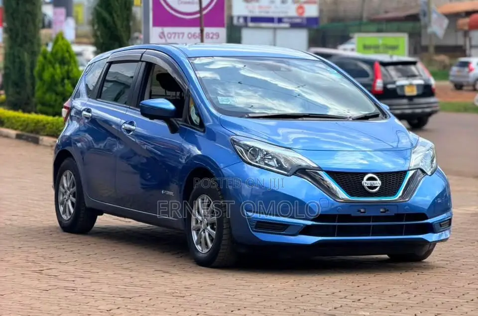 Nissan Note 1.2 Hybrid 2019 Blue