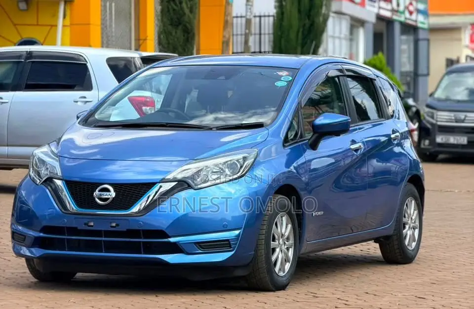 Nissan Note 1.2 Hybrid 2019 Blue