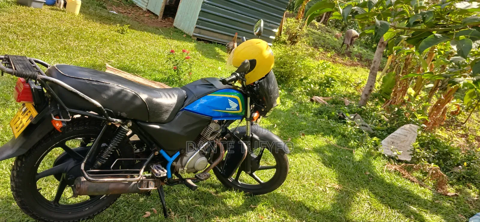Honda CB 2021 Blue