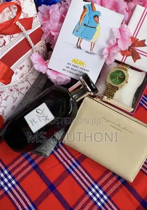 Curated/ Boxed Full Package Ladies All Occasion Gift Set