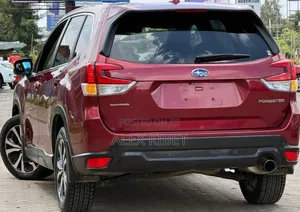 Subaru Forester Sport AWD 2019 Red
