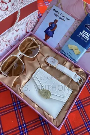 Ladies All White All Occasion Gift Set *