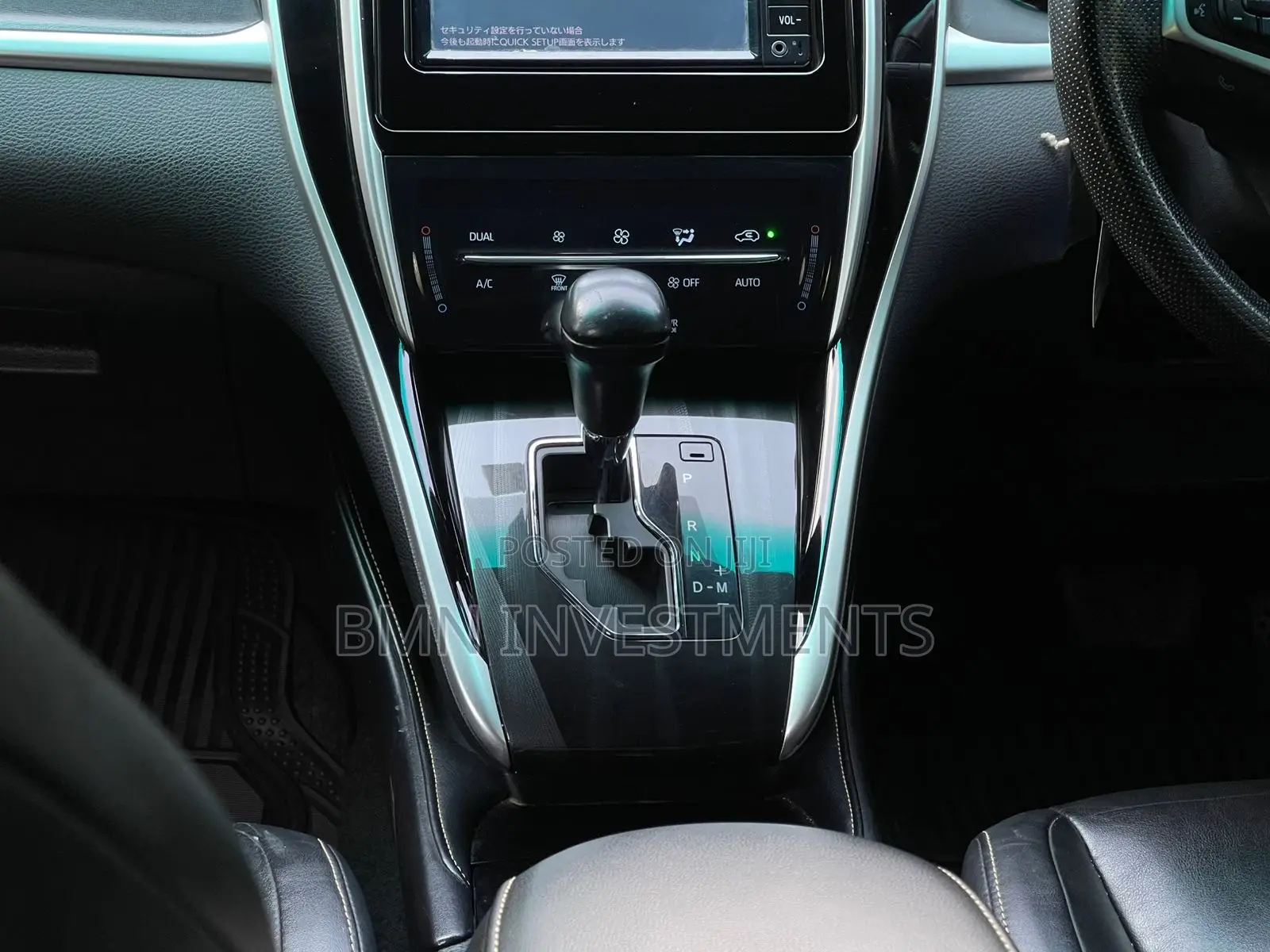 Toyota Harrier 2.0 2018 Black