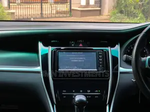 Toyota Harrier 2.0 2018 Black