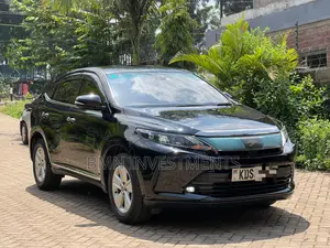 Toyota Harrier 2.0 2018 Black