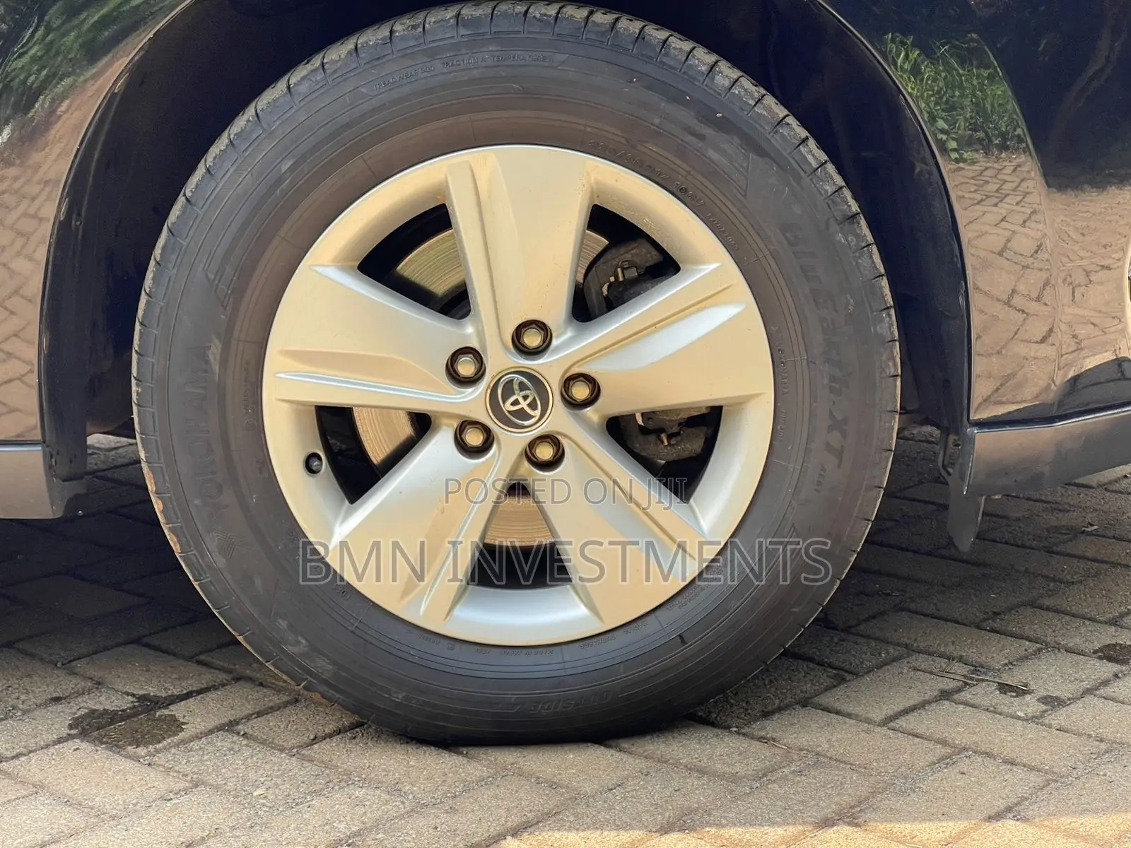 Toyota Harrier 2.0 2018 Black