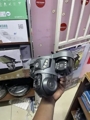 4g Triple Lens Solar Cameras