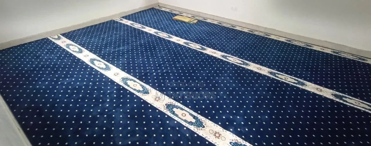 Soft Durable Mosque Carpets Available In Different Designs