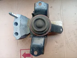 Toyota Passo Engine Mounting
