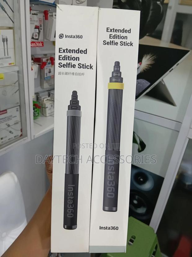 This Is an Insta360 3-Meter Extended Edition Selfie Stick - thumbnail 3