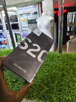 New Samsung Galaxy S20 Ultra 5G 256 GB Gray