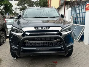 Isuzu MU-X 2021 Black