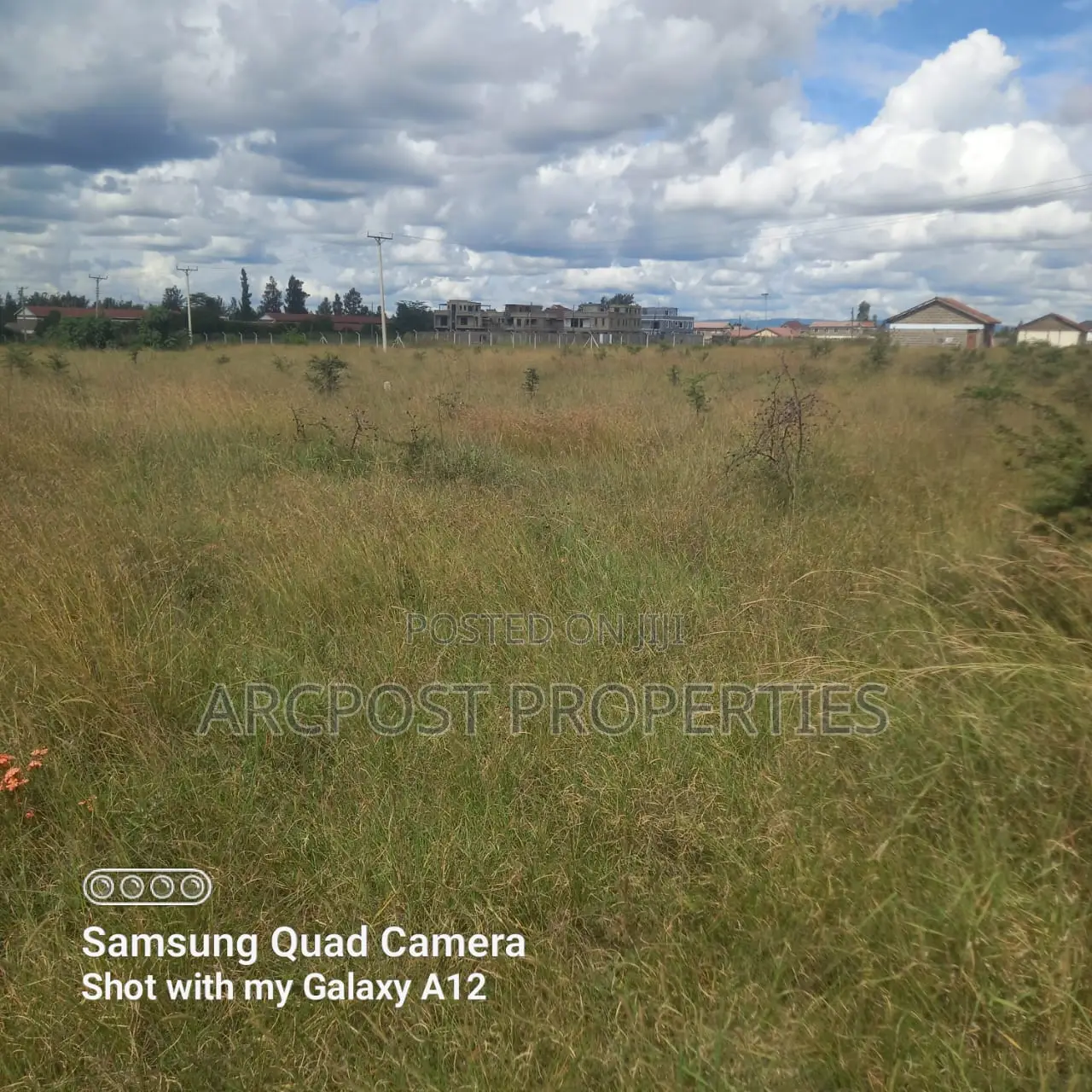 Prime 1/8 Acre Commercial Plots for Sale in Katani Touching Tarmac