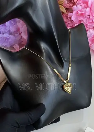 Minimalist Boxed Engrave Able Stainless Steel Necklaces