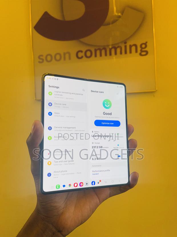 Samsung Galaxy Z Fold4 256 GB Black - thumbnail 2