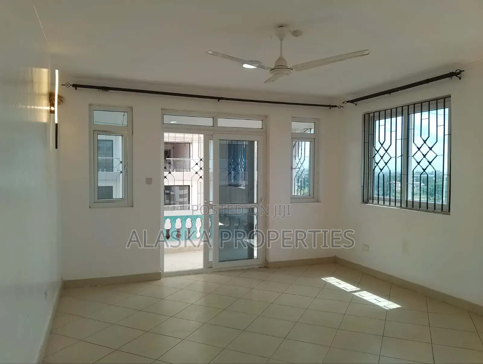3bdrm Apartment in Mogadishu Estate, Nyali for rent