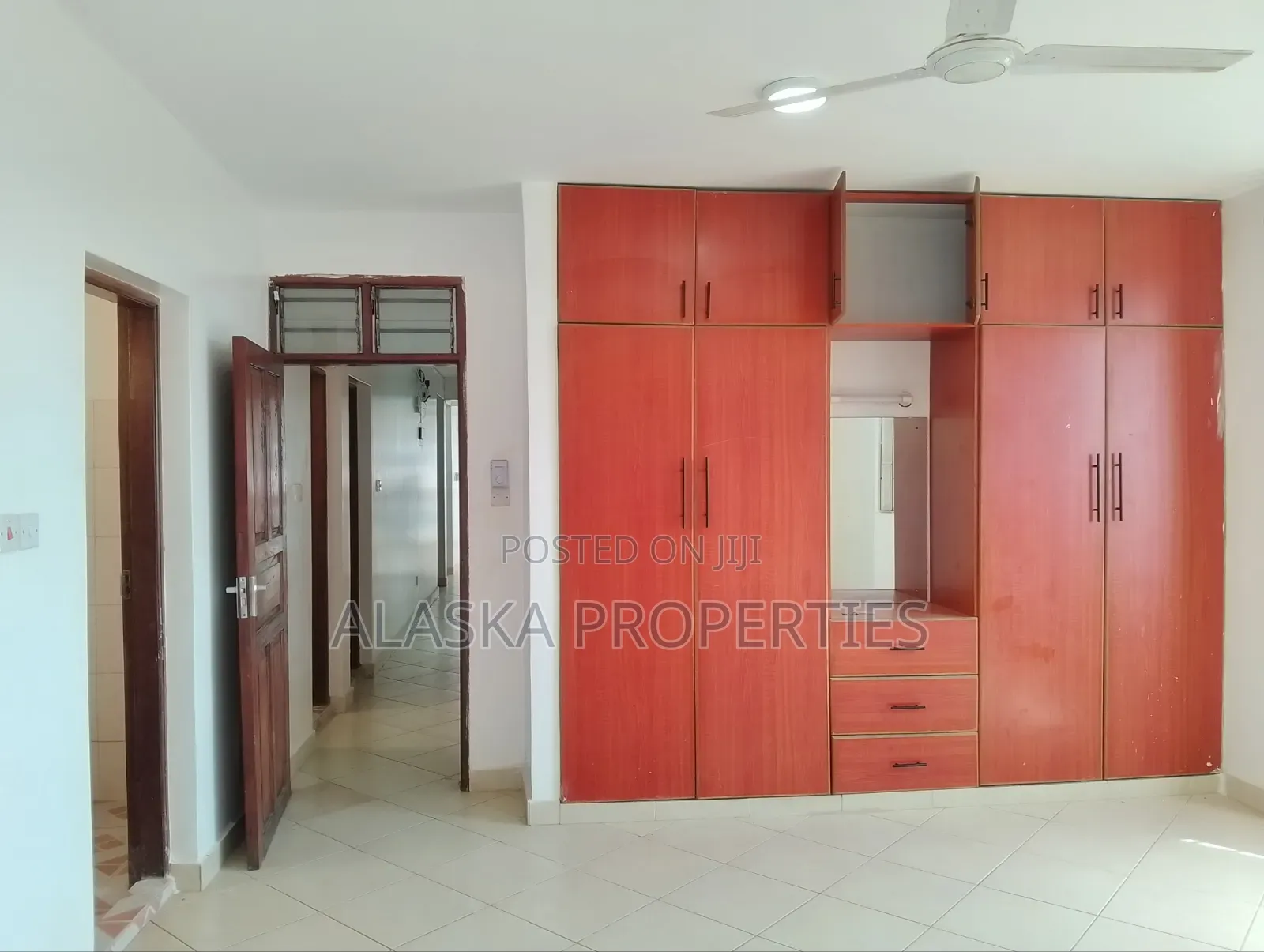 3bdrm Apartment in Mogadishu Estate, Nyali for rent