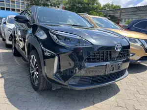 Toyota Yaris Cross 1.5 Hybrid AWD 2021 Black