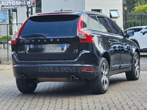 Volvo XC60 T6 AWD 2010 Black