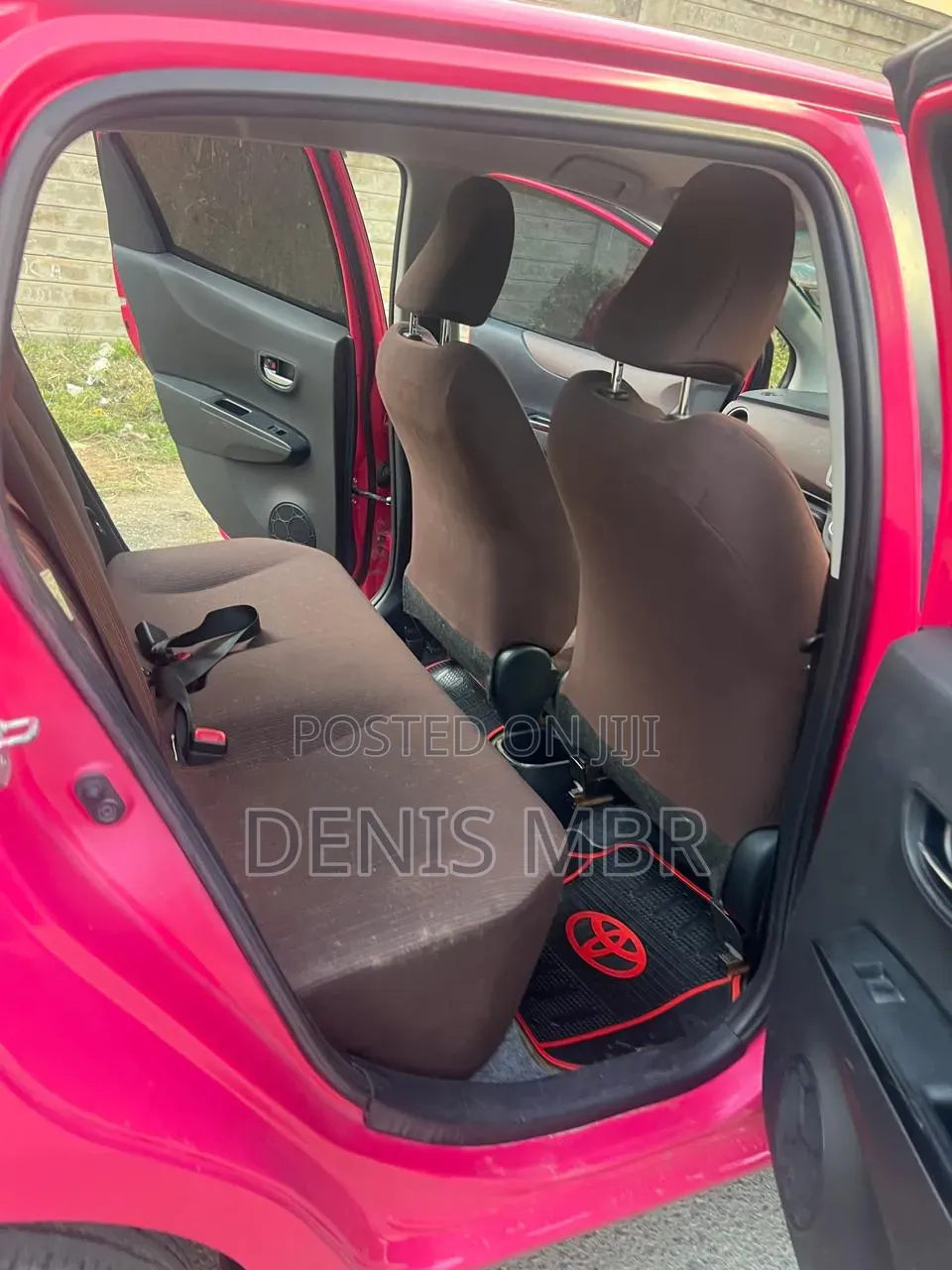 Toyota Vitz 2012 Pink