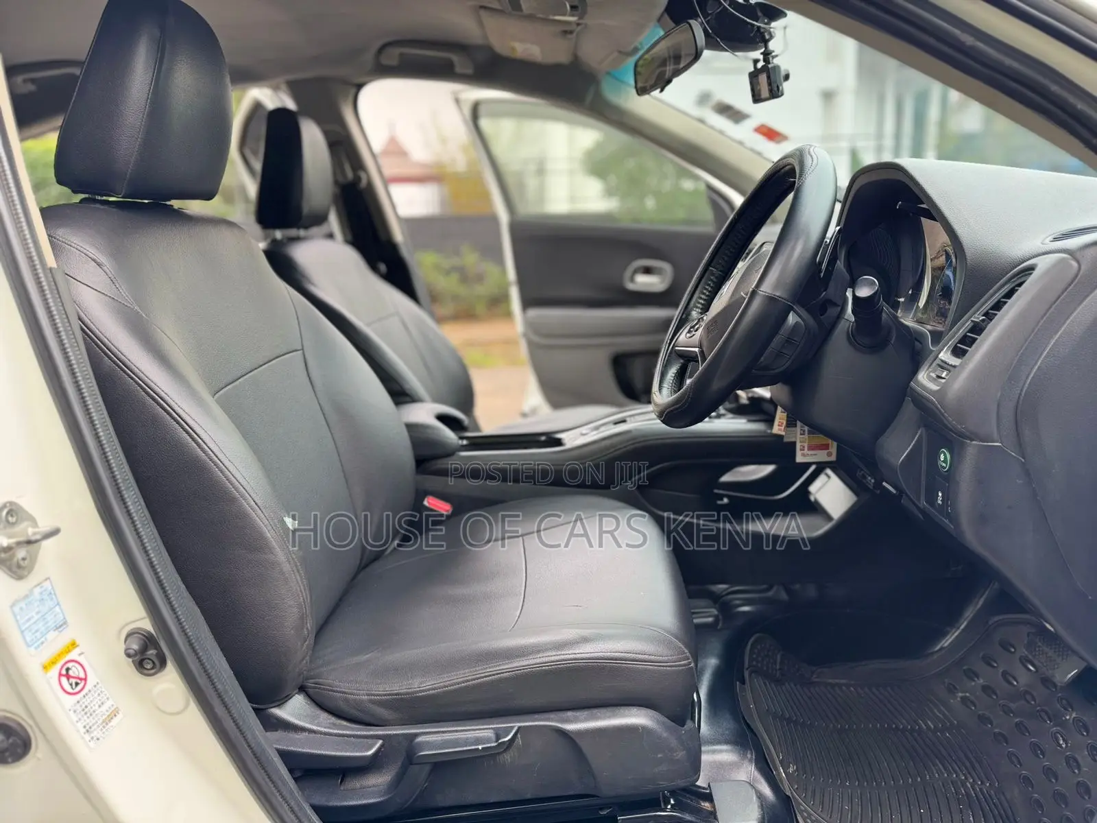 Honda Vezel 2017 White