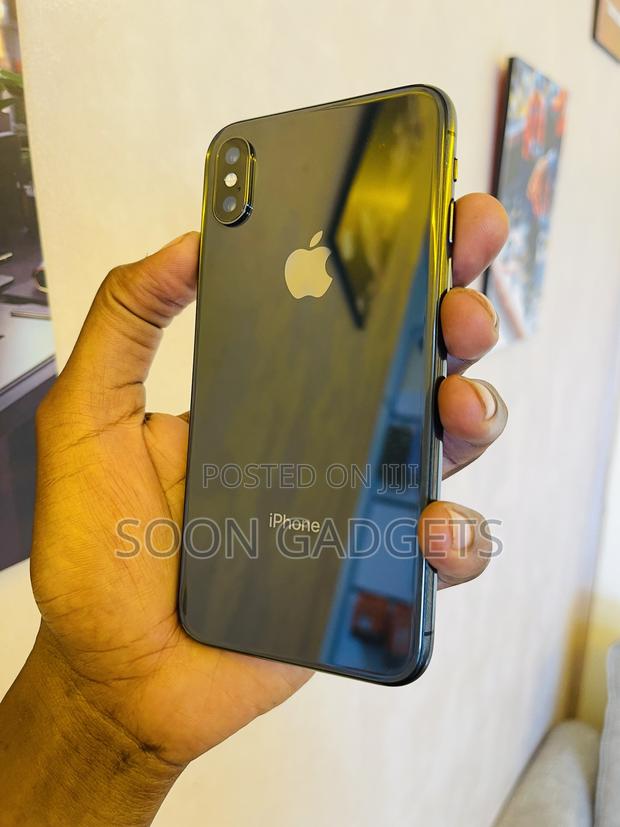 Apple iPhone X 256 GB Black - thumbnail 4