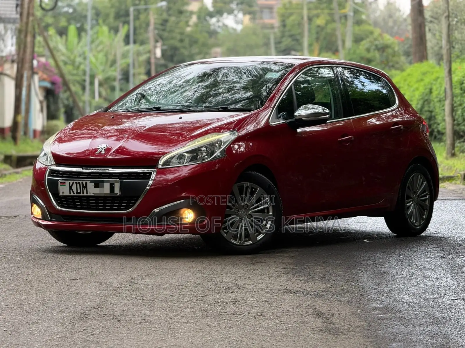 Peugeot 208 2017 Red