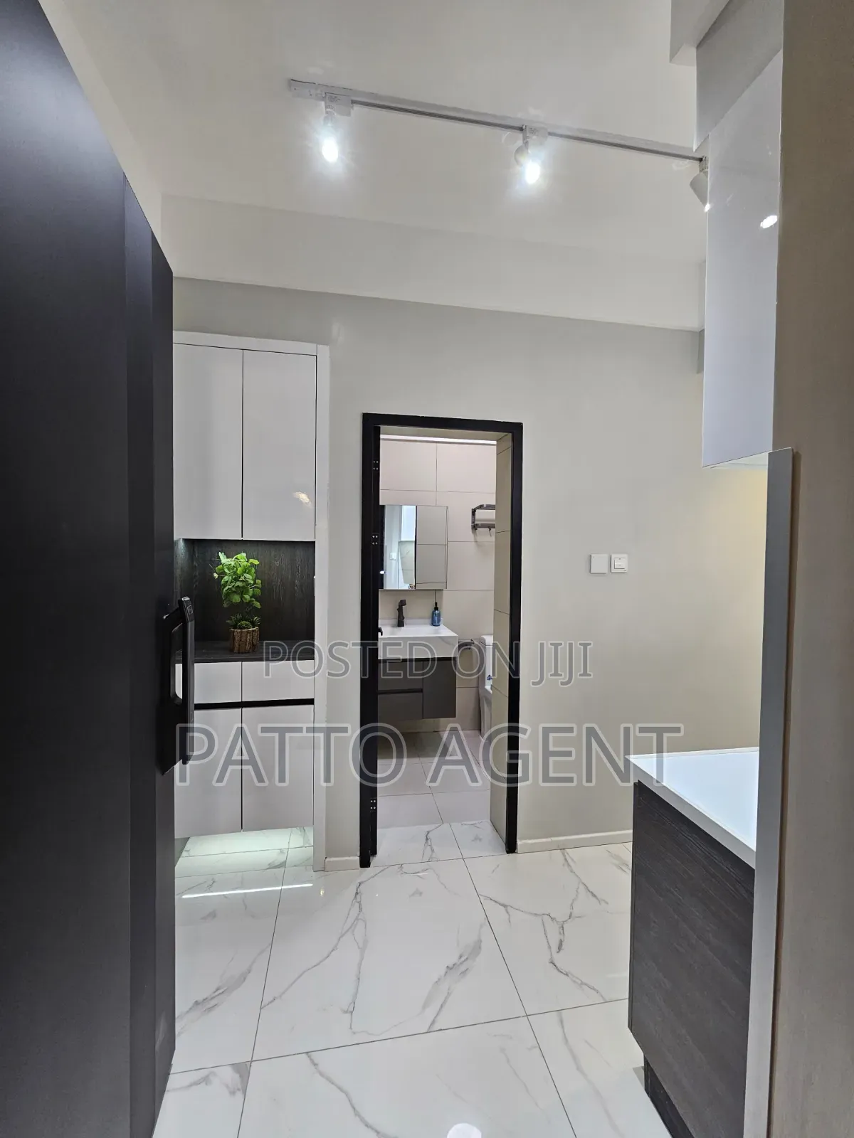 1bdrm Apartment in Kilimani, Hurlingham for sale