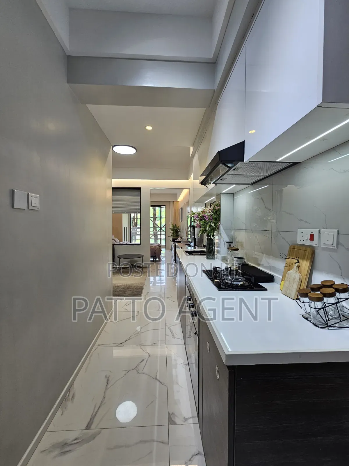 1bdrm Apartment in Kilimani, Hurlingham for sale