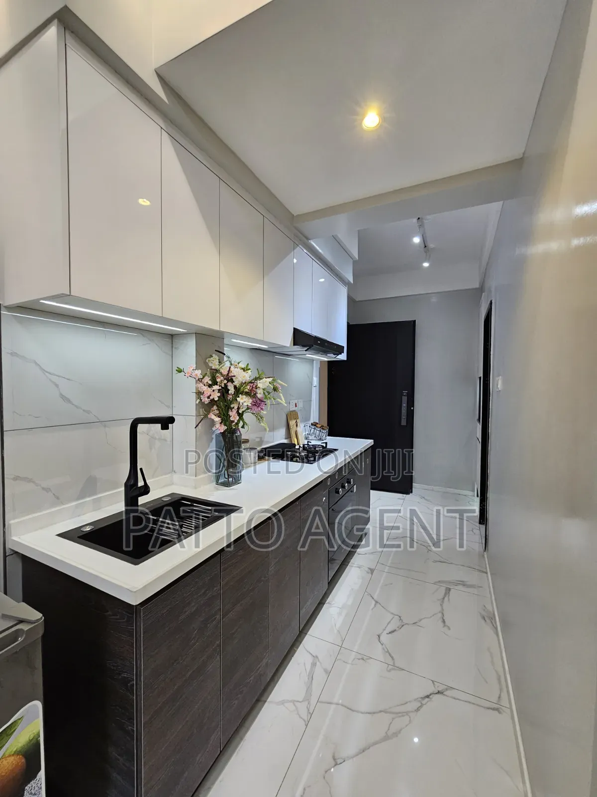 1bdrm Apartment in Kilimani, Hurlingham for sale