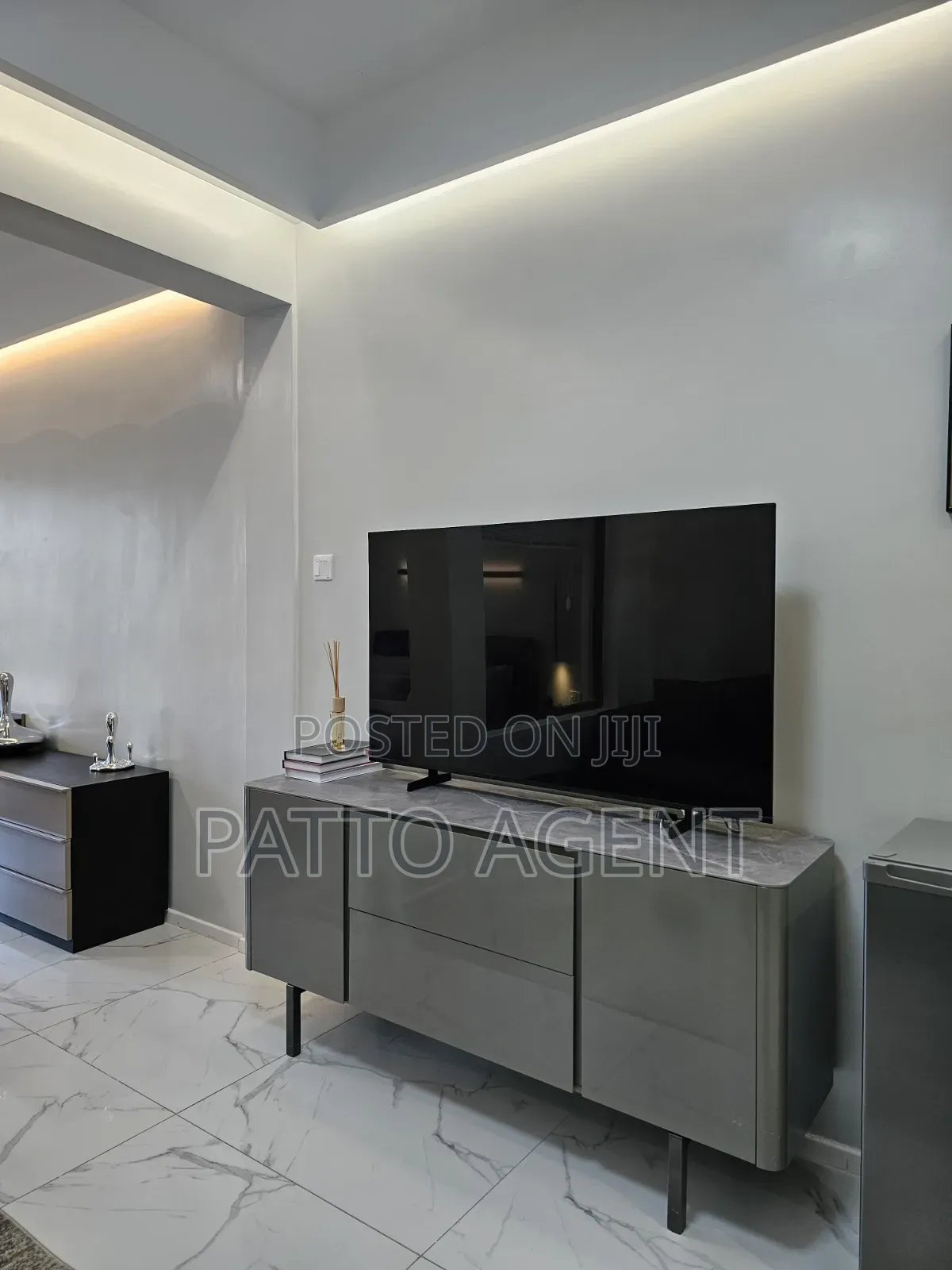 1bdrm Apartment in Kilimani, Hurlingham for sale