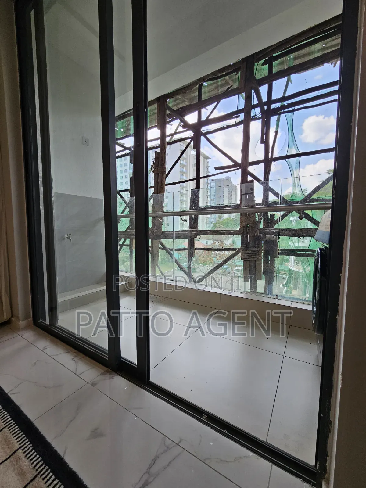 1bdrm Apartment in Kilimani, Hurlingham for sale