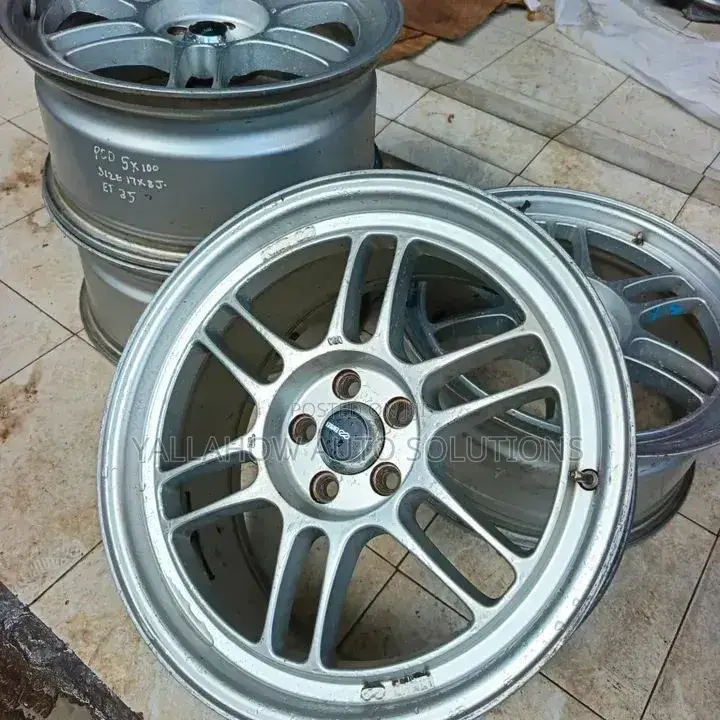 17" Enkei Rpf1 5x100 Alloy Wheels 8j Et35 for Sale in Nairobi