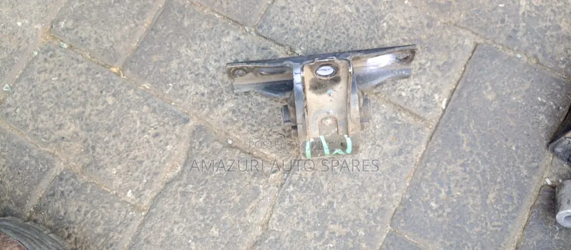 Mitsubishi RVR Engine Mount