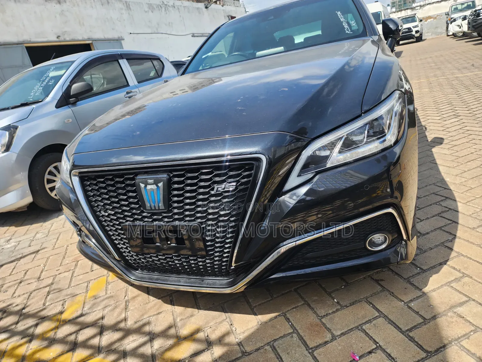 Toyota Crown 2019 Black
