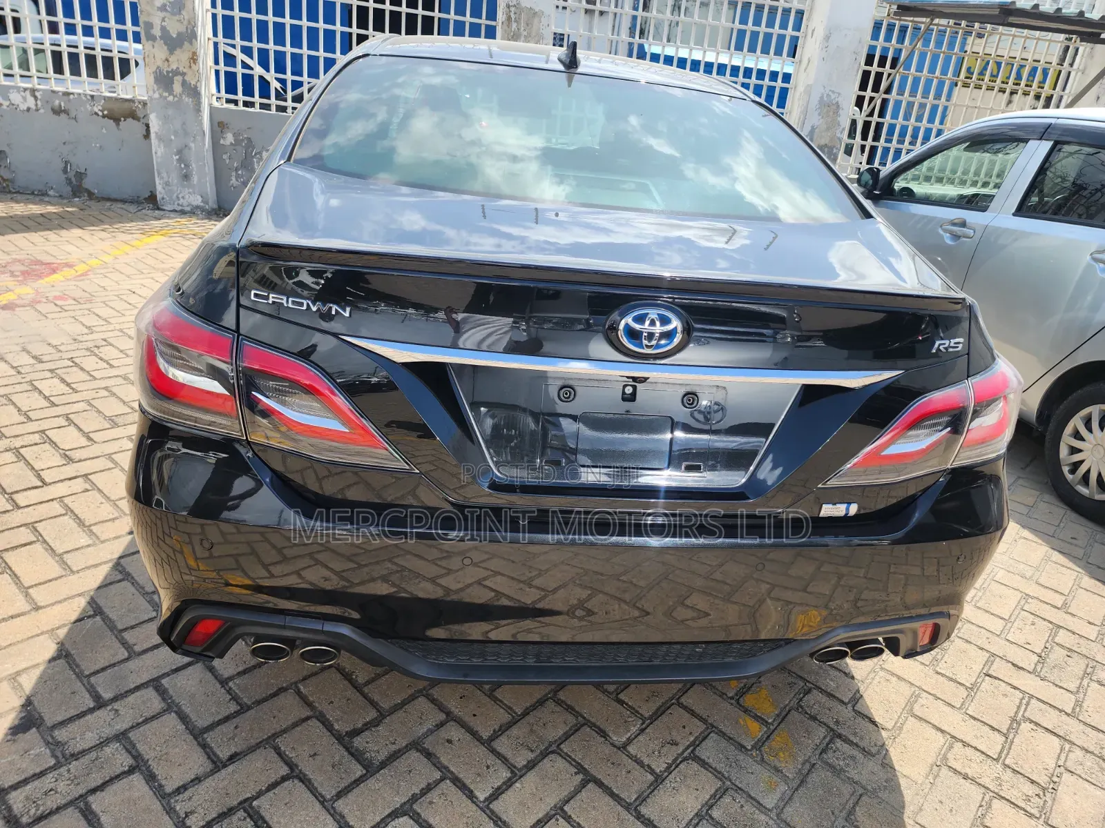 Toyota Crown 2019 Black