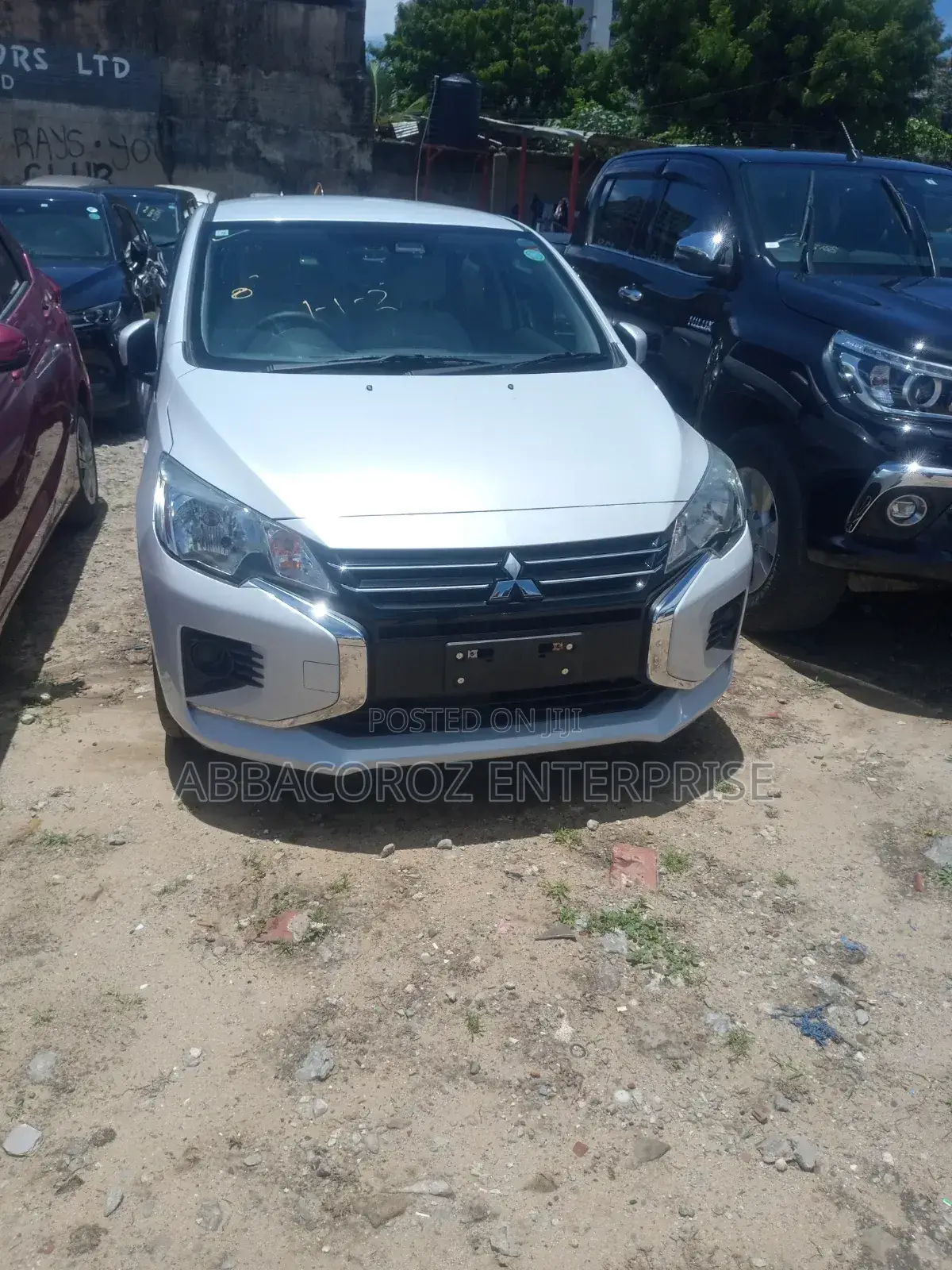 Mitsubishi Mirage ES 2019 White