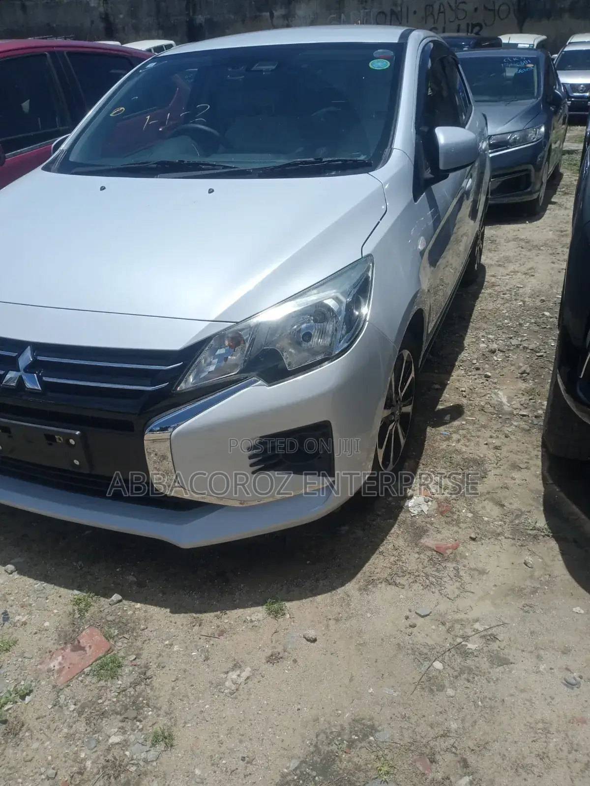 Mitsubishi Mirage ES 2019 White